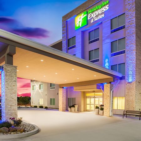 Holiday Inn Express & Suites Litchfield By Ihg Zewnętrze zdjęcie