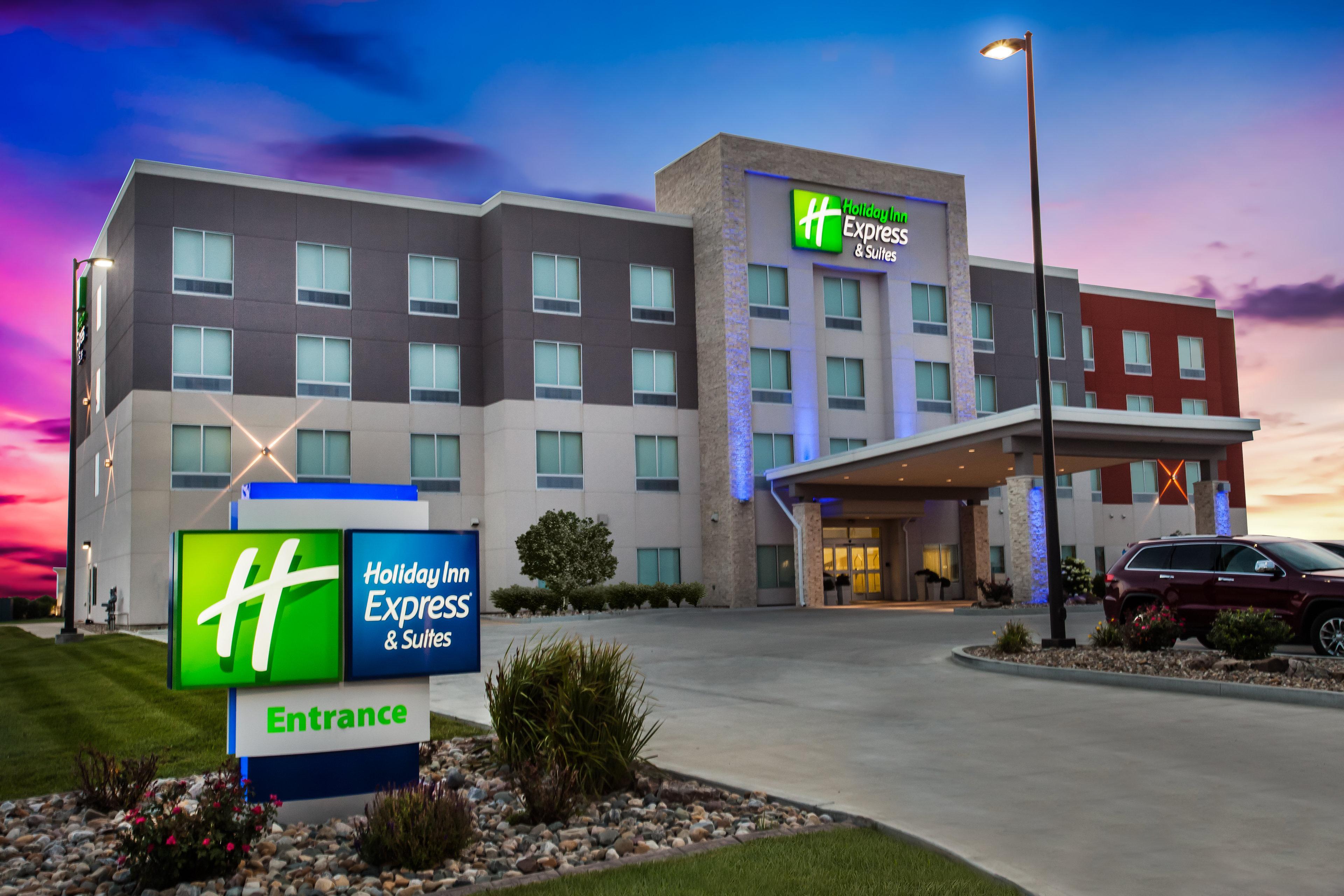 Holiday Inn Express & Suites Litchfield By Ihg Zewnętrze zdjęcie