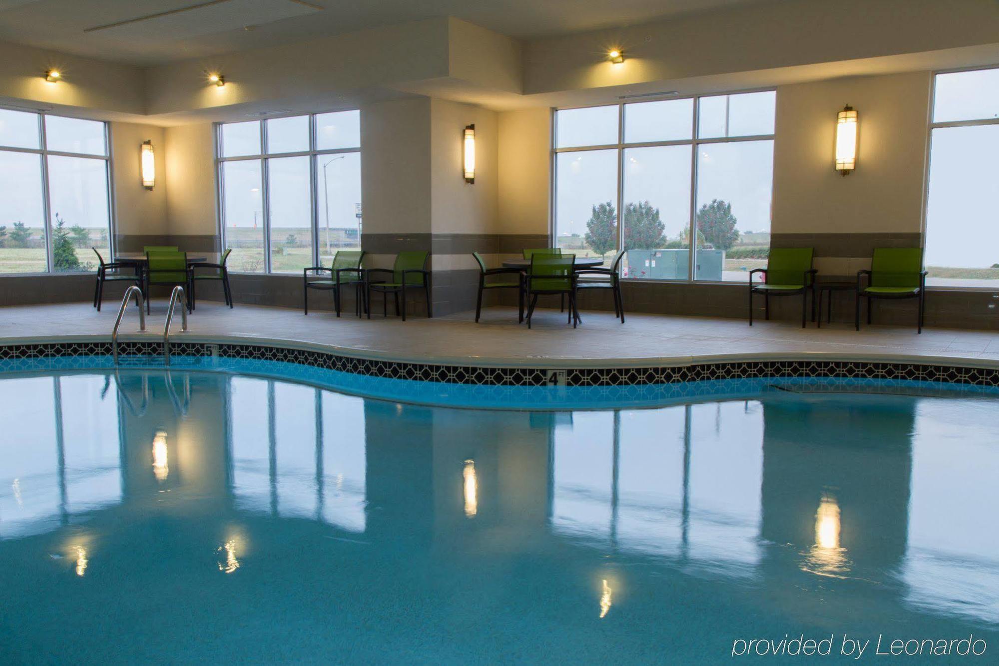 Holiday Inn Express & Suites Litchfield By Ihg Zewnętrze zdjęcie