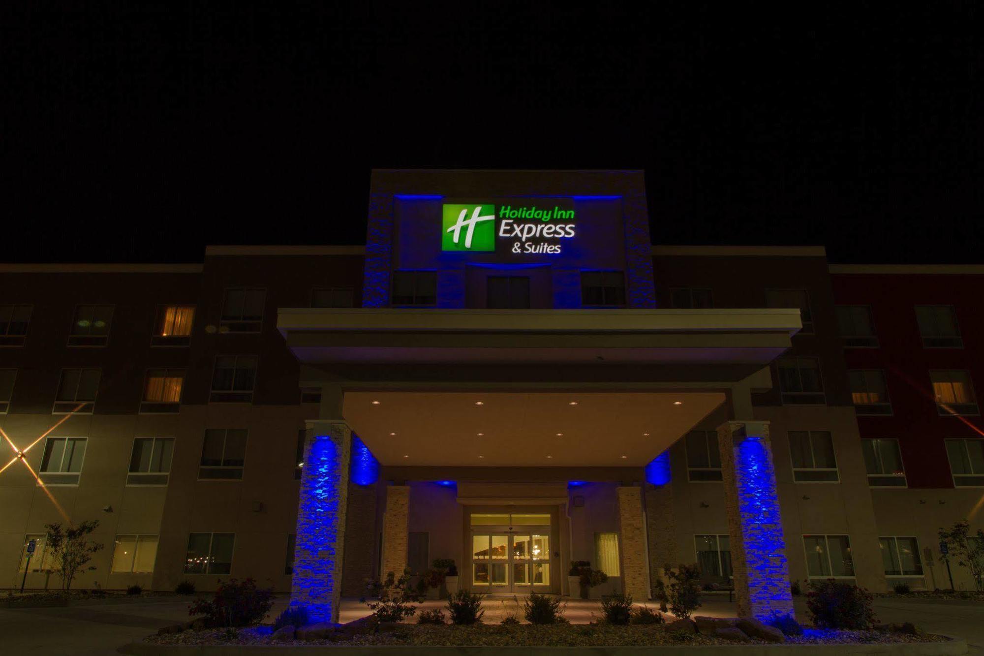 Holiday Inn Express & Suites Litchfield By Ihg Zewnętrze zdjęcie